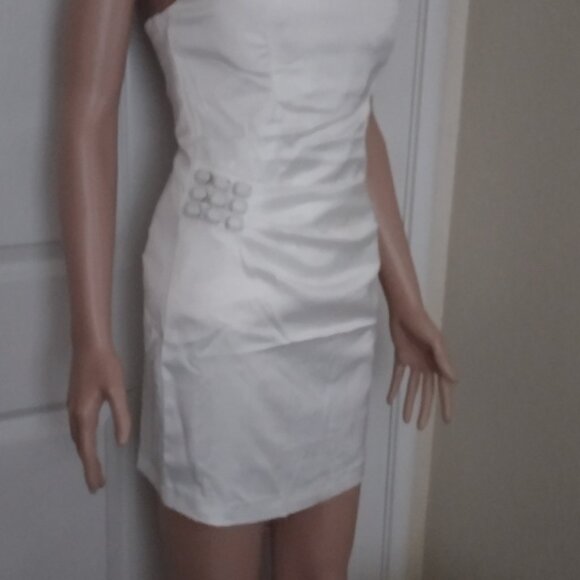 Rachael G One-Strap Satin Dress. Pearl Color. Size M - Picture 13 of 16
